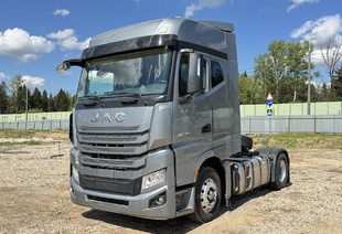 JAC K7 (МРМ 18т) ТЯГАЧ 4×2 АКПП